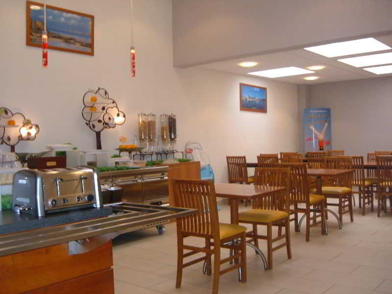 Ibis Centre 3*